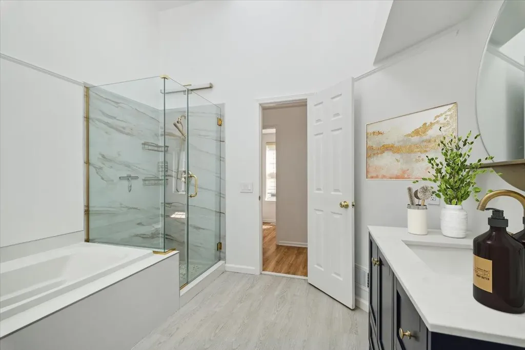 1601 Pondcrest Lane White Plains NY 10607