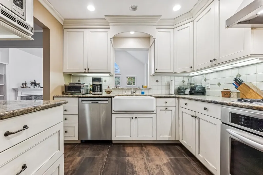 1836 Willis Avenue Merrick NY 11566