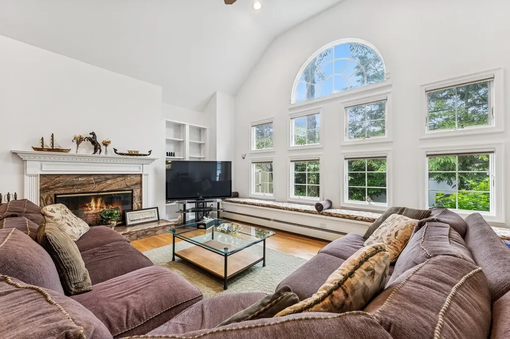 1836 Willis Avenue Merrick NY 11566