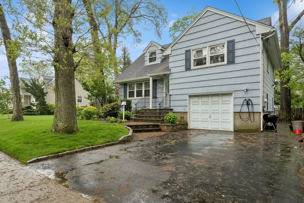 1836 Willis Avenue Merrick NY 11566