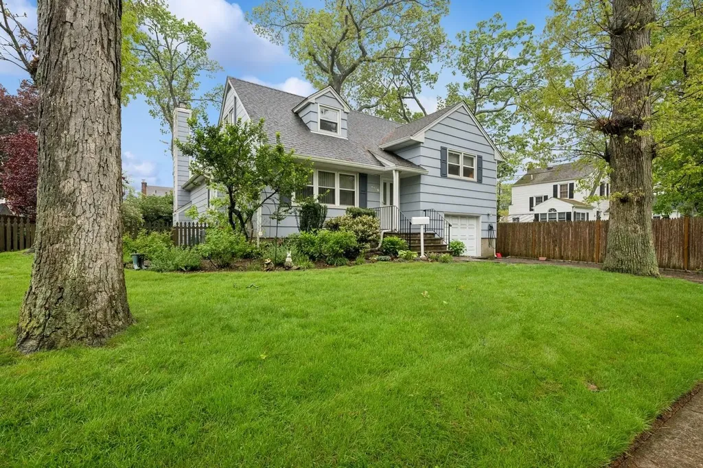 1836 Willis Avenue Merrick NY 11566