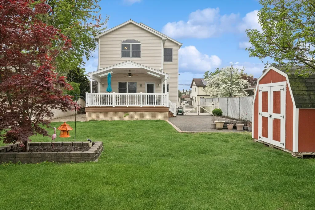 120 Floral Avenue Bethpage NY 11714