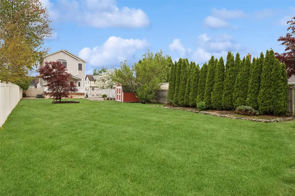 120 Floral Avenue Bethpage NY 11714