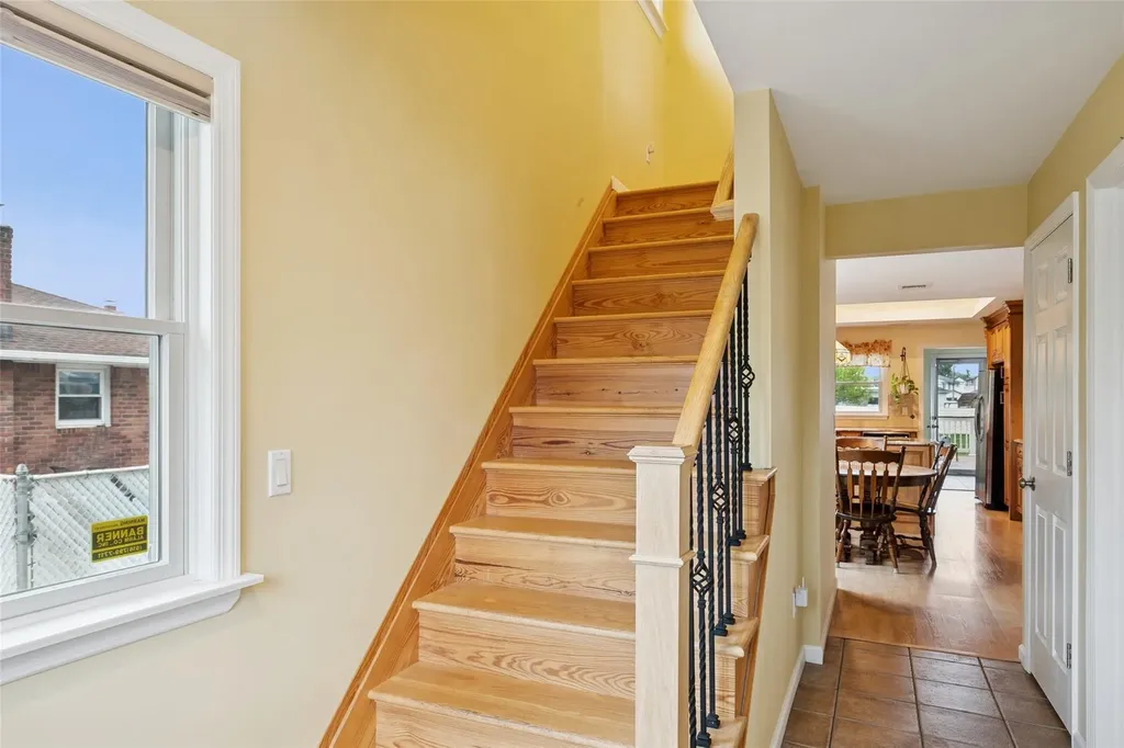 120 Floral Avenue Bethpage NY 11714