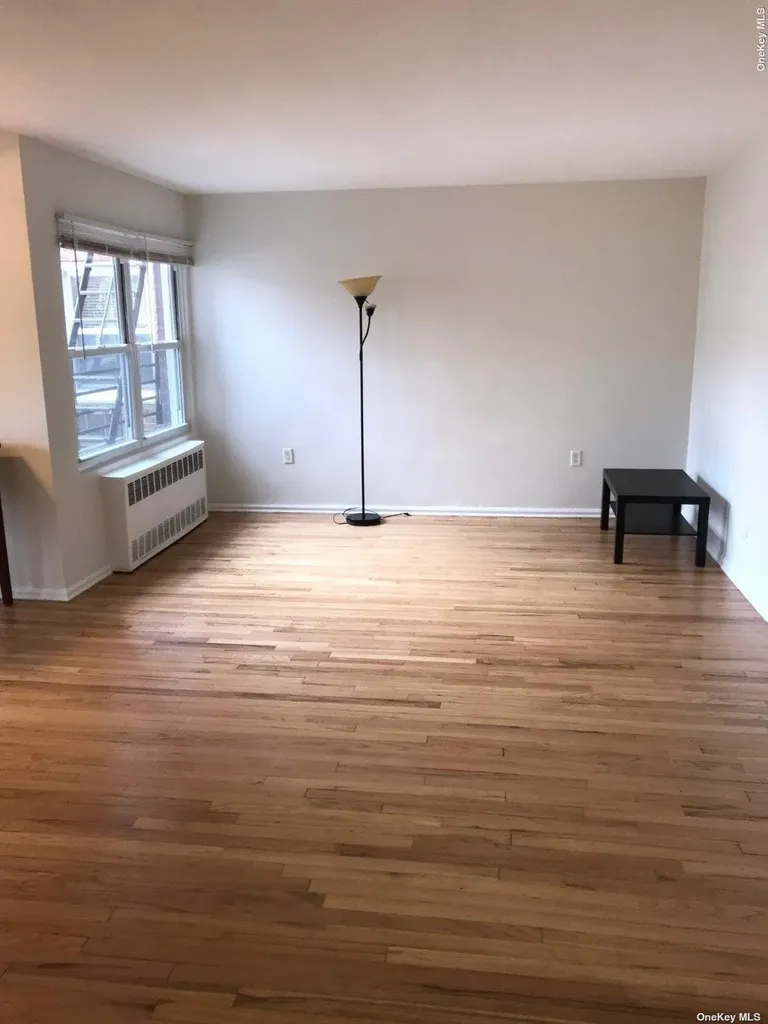 45 Grand Avenue Rockville Centre NY 11570