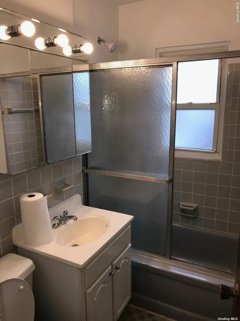 45 Grand Avenue Rockville Centre NY 11570