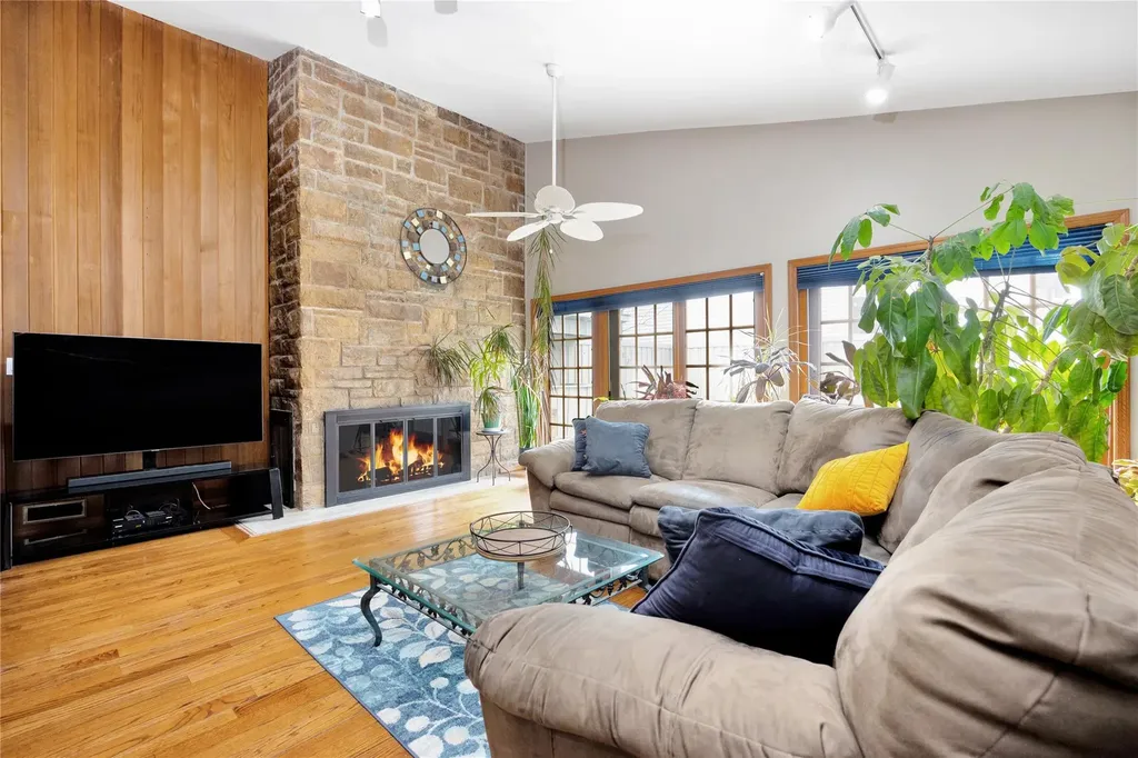 271 Lafayette Boulevard Long Beach NY 11561