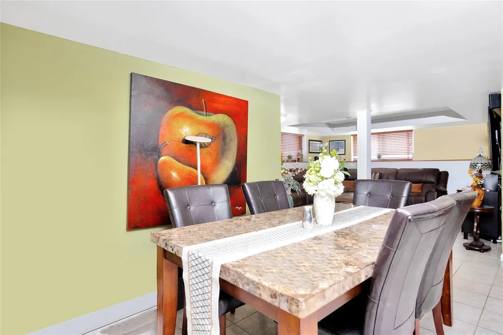 271 Lafayette Boulevard Long Beach NY 11561
