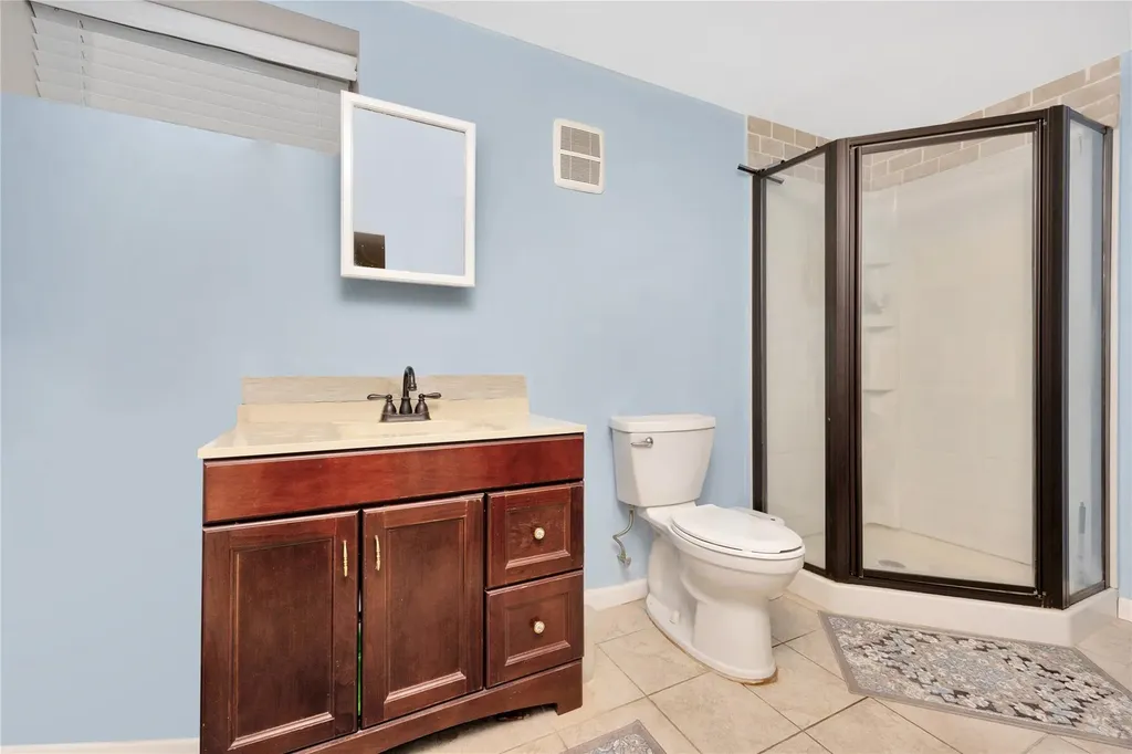271 Lafayette Boulevard Long Beach NY 11561