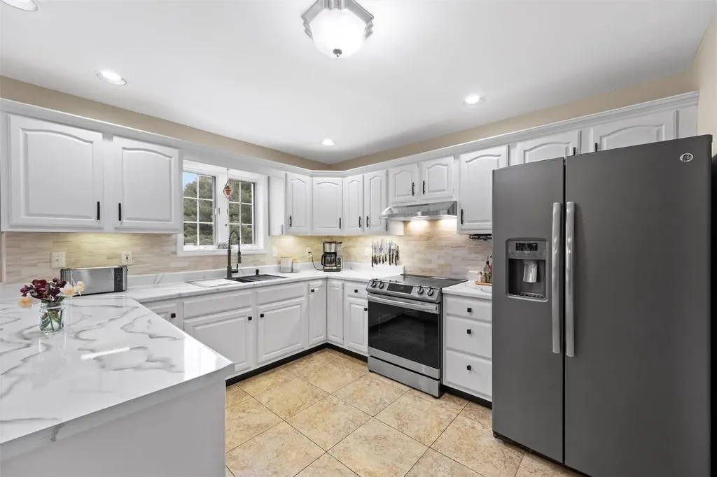 69 Mallory Lane Pine Bush NY 12566