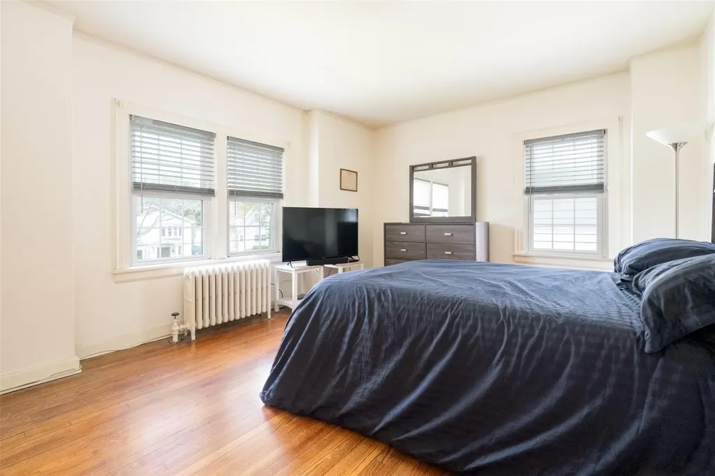 1065 Washington Avenue Pelham NY 10803