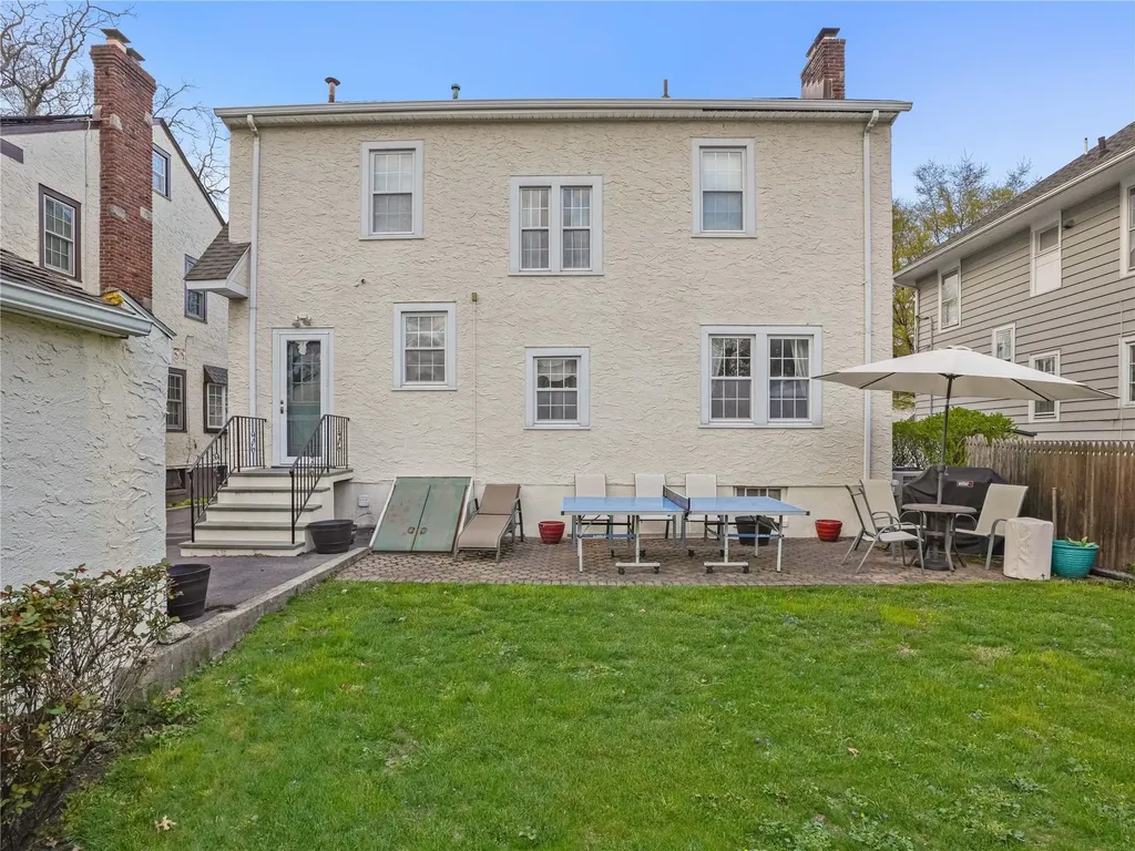 1065 Washington Avenue Pelham NY 10803