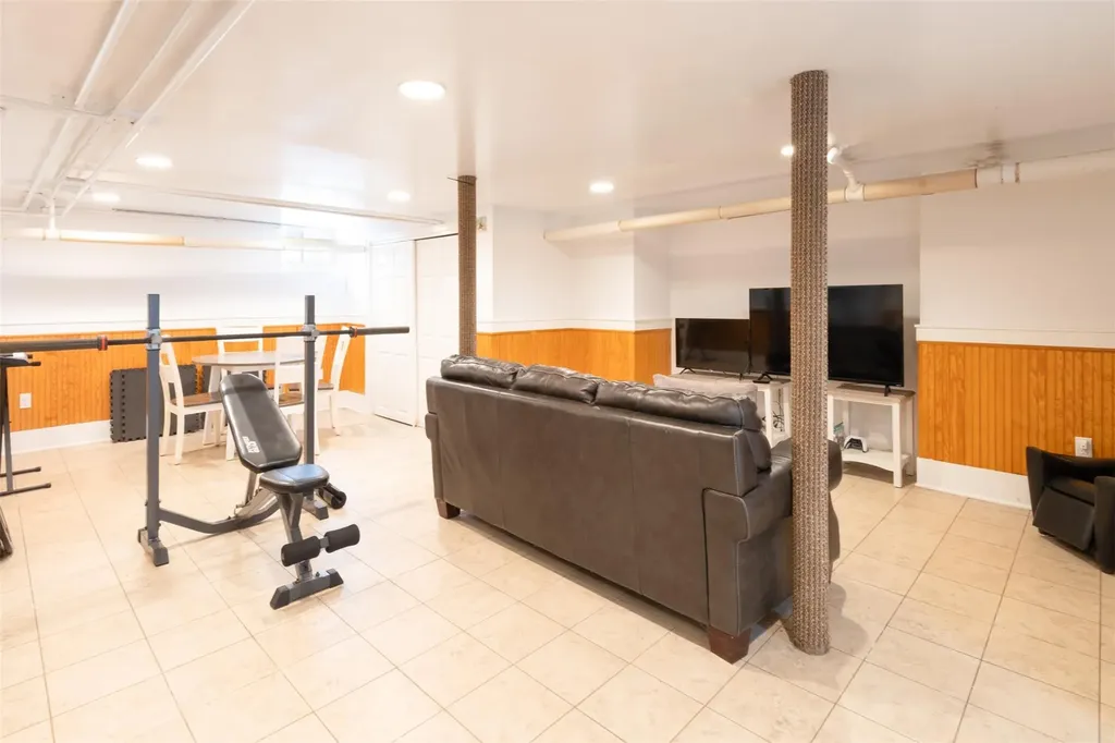 1065 Washington Avenue Pelham NY 10803