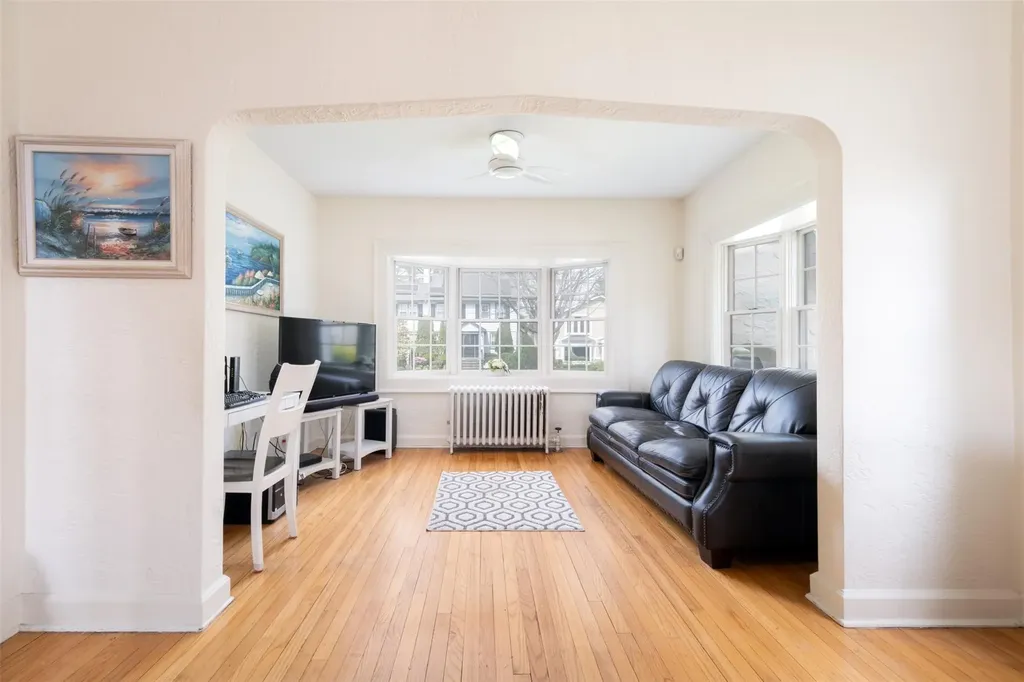 1065 Washington Avenue Pelham NY 10803