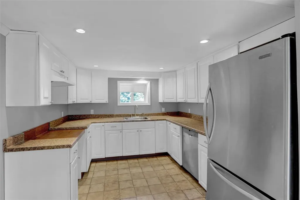 59a Cedarhurst Avenue Selden NY 11784