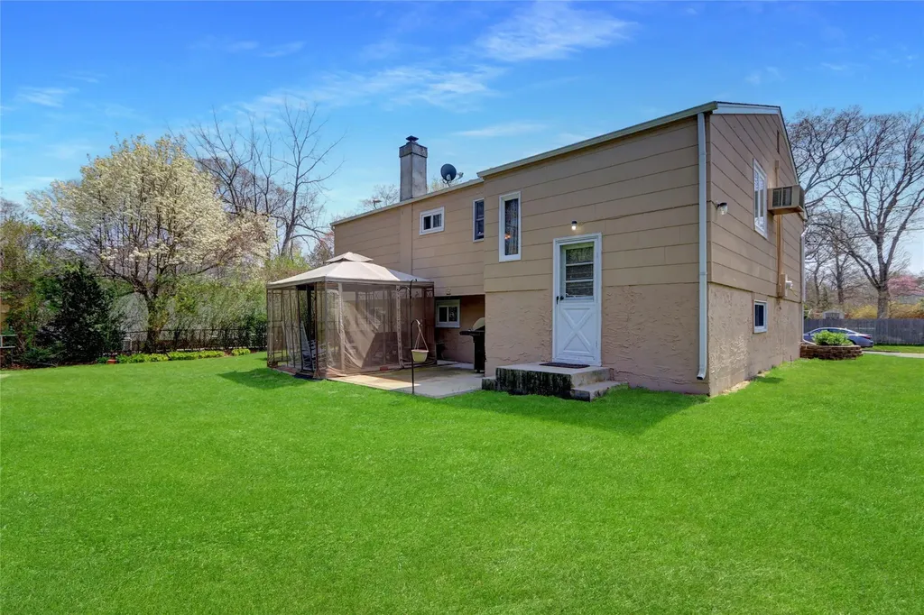 59a Cedarhurst Avenue Selden NY 11784