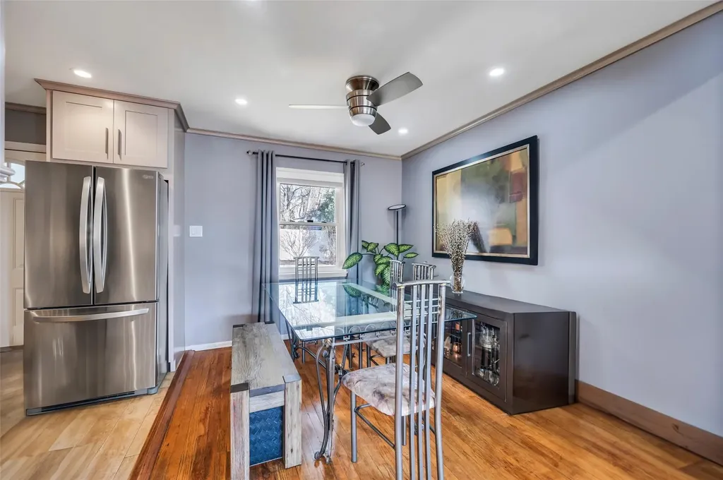 105 N Terrace Place Valley Stream NY 11580