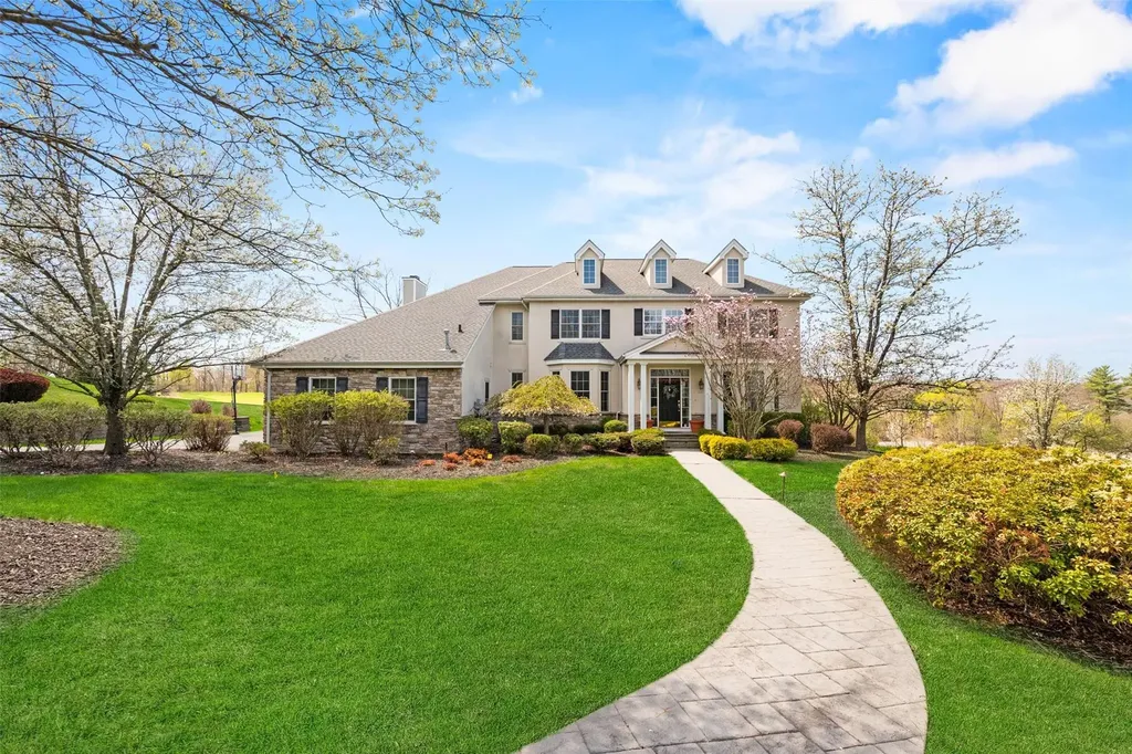 111 Mansion Ridge Boulevard Monroe NY 10950