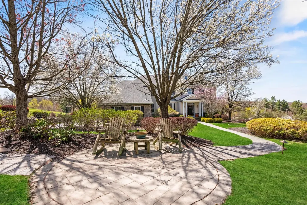 111 Mansion Ridge Boulevard Monroe NY 10950