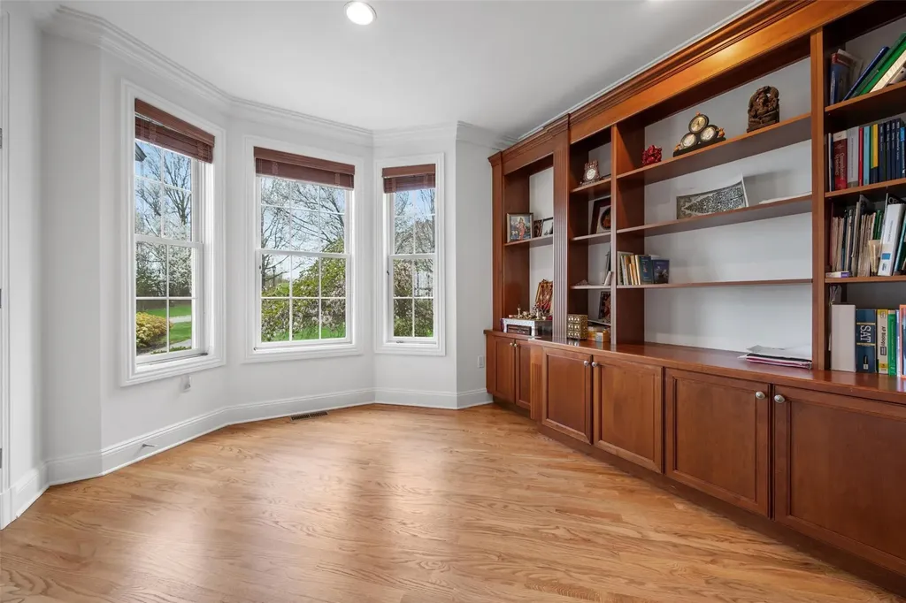 111 Mansion Ridge Boulevard Monroe NY 10950