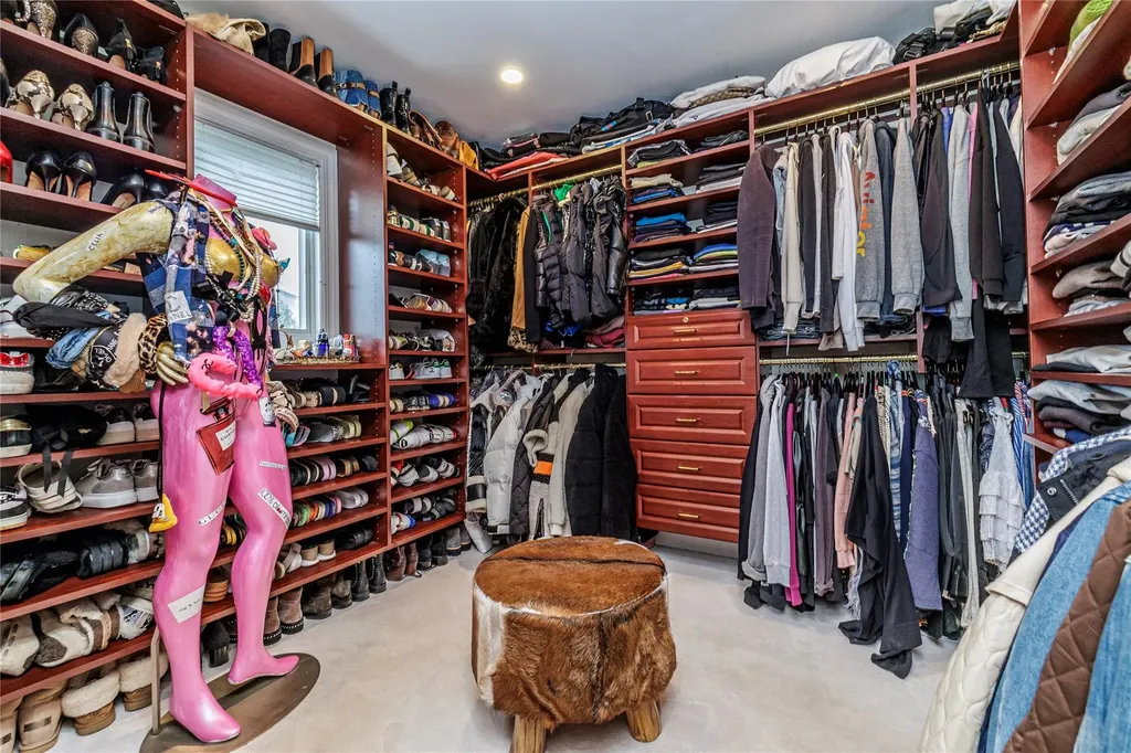 1970 Leonard Lane Merrick NY 11566