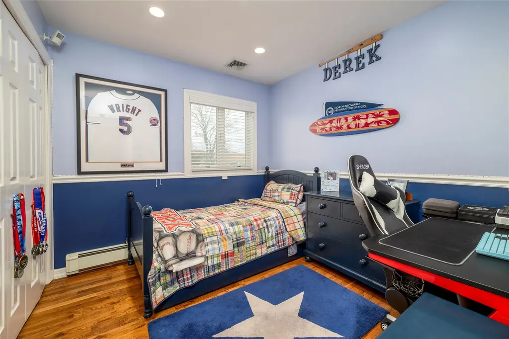 1970 Leonard Lane Merrick NY 11566