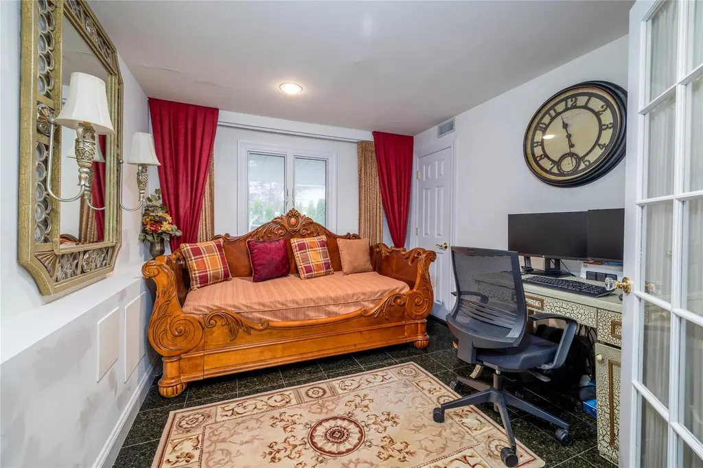 1970 Leonard Lane Merrick NY 11566