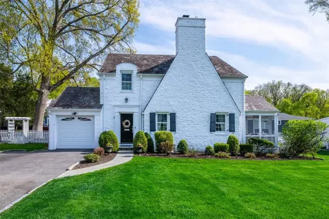 140 Rosehill Avenue New Rochelle NY 10804
