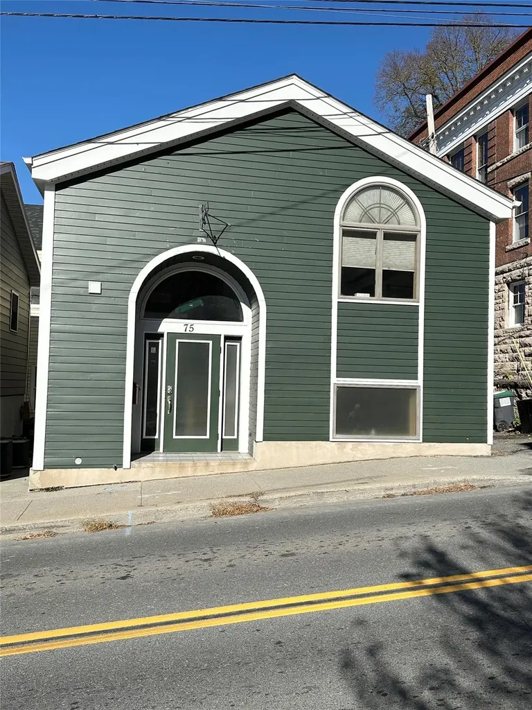 75 Bridge Street Catskill NY 12414