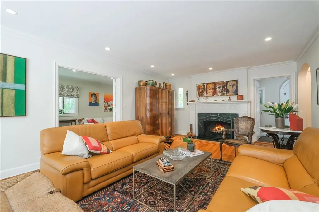 4 Ridgecrest E Scarsdale NY 10583