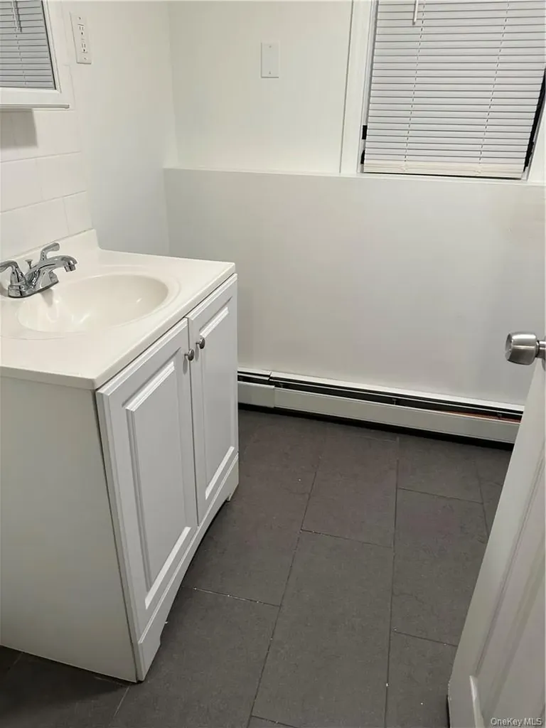 7 Ash Street New Windsor NY 12553