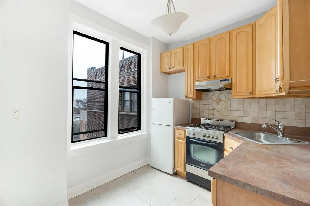 2913 Foster Avenue Brooklyn NY 11210