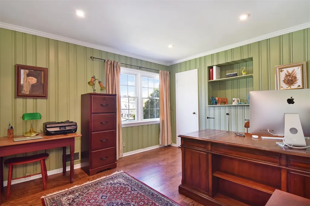 22 Northway Bronxville NY 10708