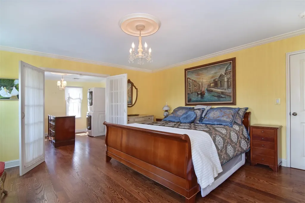 22 Northway Bronxville NY 10708