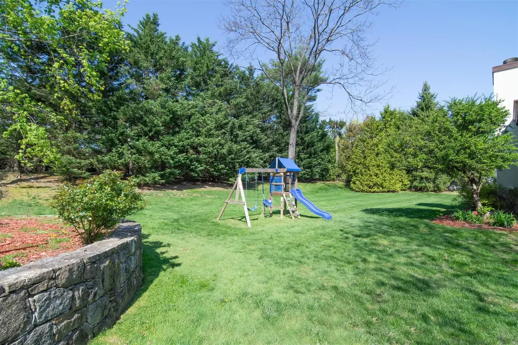 22 Northway Bronxville NY 10708