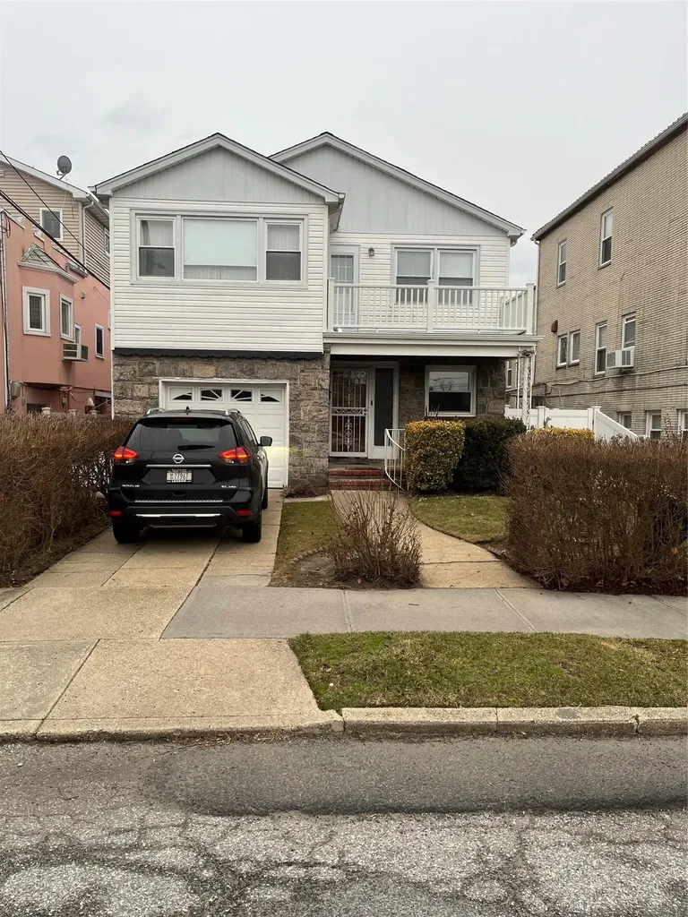 211 Lincoln Boulevard Long Beach NY 11561
