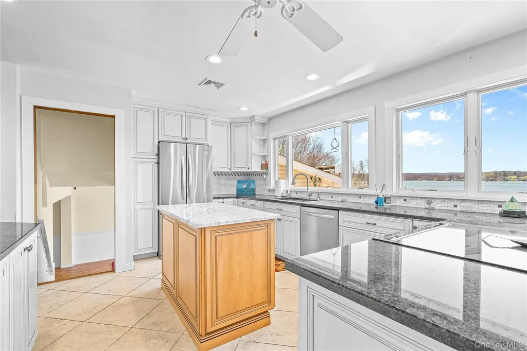 34 Seven Oaks Lane Brewster NY 10509