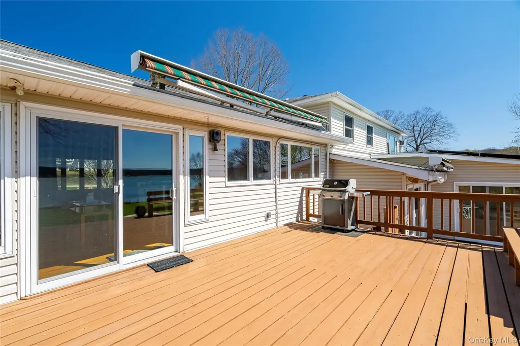 34 Seven Oaks Lane Brewster NY 10509
