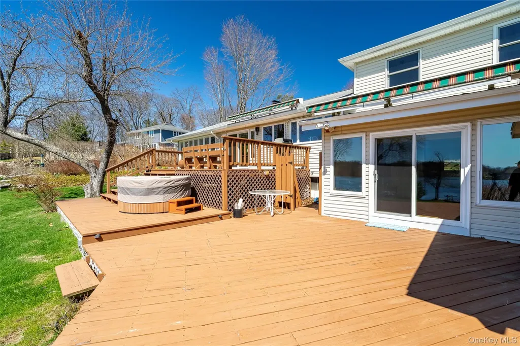 34 Seven Oaks Lane Brewster NY 10509