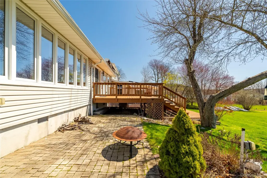 34 Seven Oaks Lane Brewster NY 10509