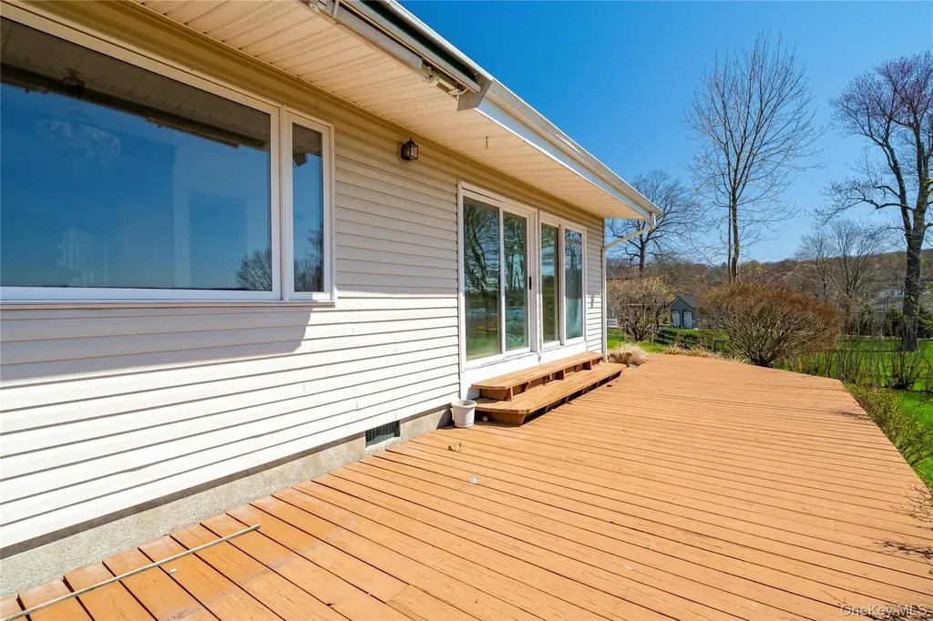 34 Seven Oaks Lane Brewster NY 10509
