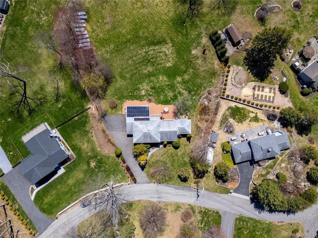 34 Seven Oaks Lane Brewster NY 10509
