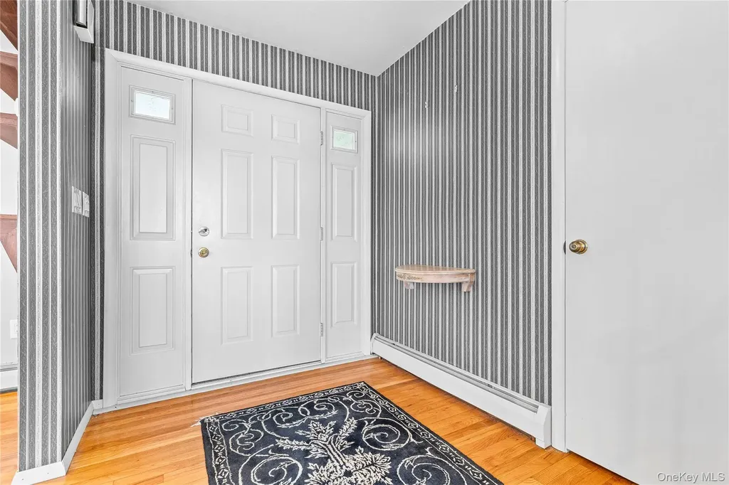 34 Seven Oaks Lane Brewster NY 10509