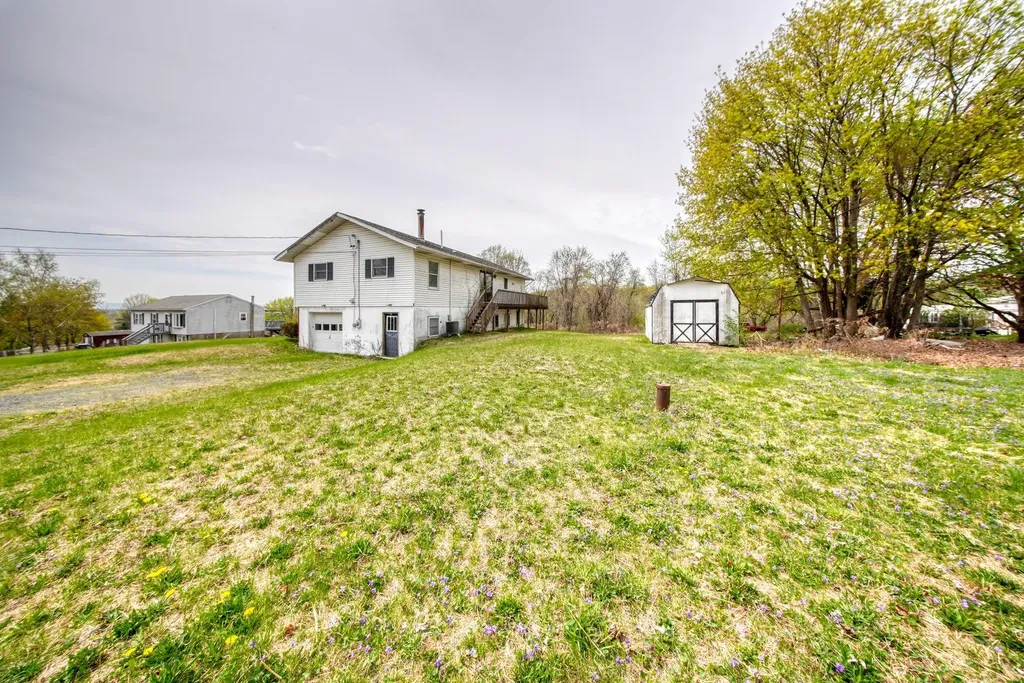 10 Calvin Drive Marlboro NY 12542