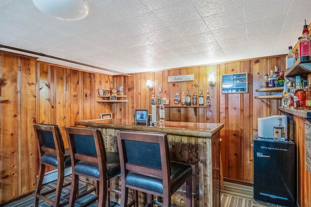 197 Arnold Avenue West Babylon NY 11704
