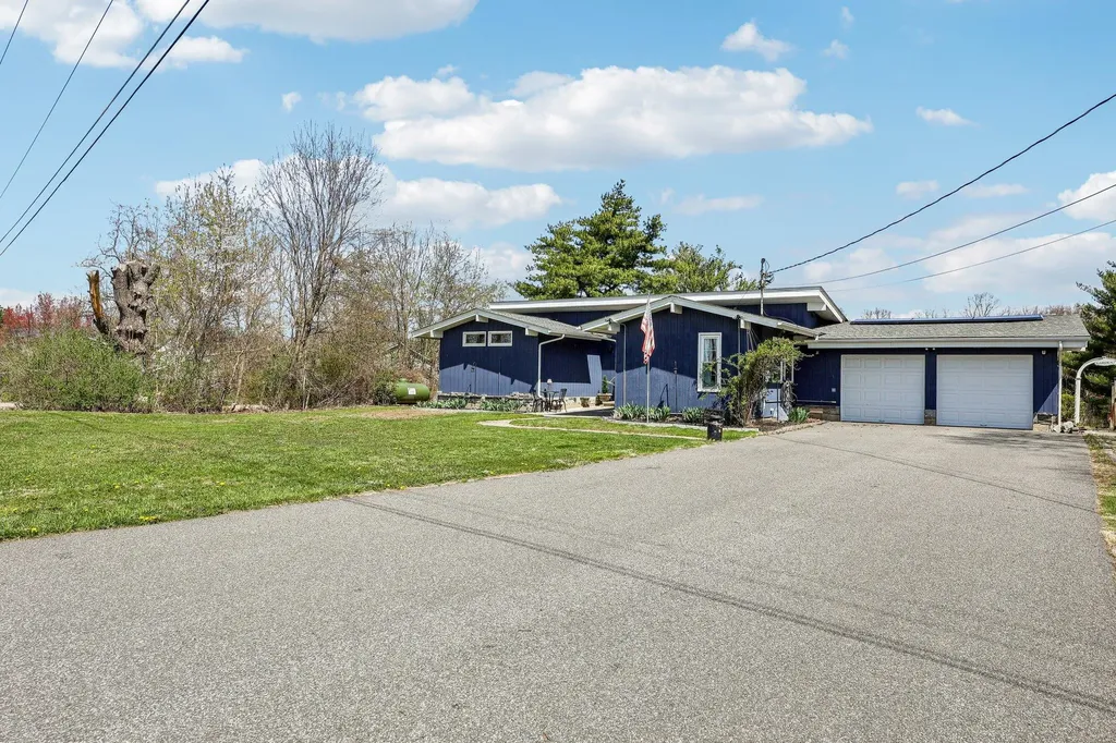 177 White Avenue Pine Bush NY 12566