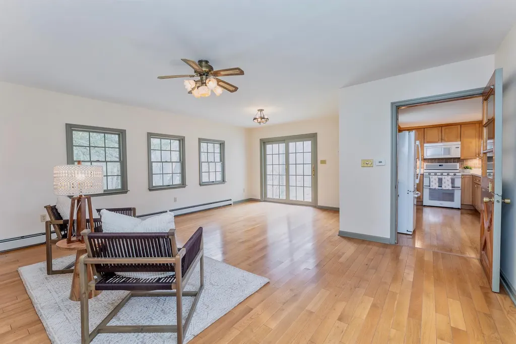 2963 State Route 209 Kingston NY 12401