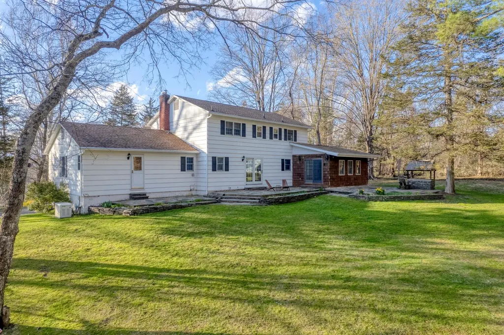 2963 State Route 209 Kingston NY 12401