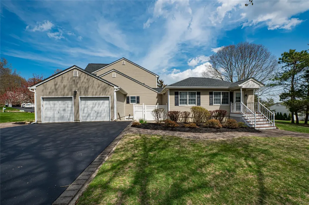 187 Fairway Drive Wading River NY 11792