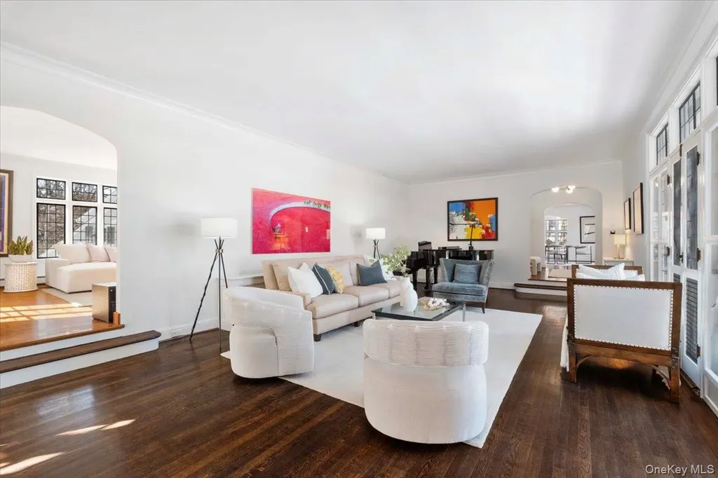 8 South Drive Larchmont NY 10538